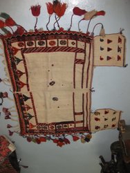 Kashgay Horse Cover mediados s.XX. Sur de Persia ( Irán ).Región de Fars. 1, 07 x 1, 052. 5550. Alfombras y Kilims