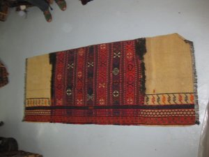 Fragmento de kilim y soumak lori-Bakhtiar. Artefacto nómada con edad. 1, 93 x 0, 86. 19305. Alfombras y Kilims.VENDIDA