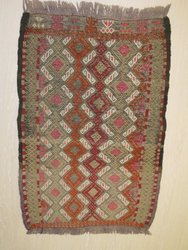 Kilim turco semiantigüo con ténnica mixta . 0, 74 x 0, 53. 9178. Alfombras y Kilims