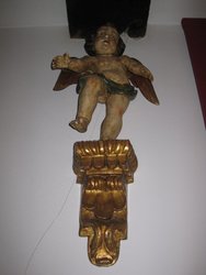 Pareja de angelotes. España s XVII. 0,69 x 0, 30 y 0, 66 x 0, 28. 205 y 204. Antigüedades