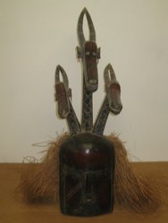 Casco Chiwara 3 cabezas  Mali. 076 x 027 - 531. Arte Africano