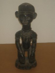 Figura Yoruba Femenina . Nigeria, Ant.  0, 47 x 0, 15. Arte africano