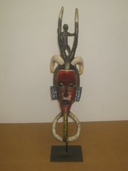 Masc Guro con Calao y cuernos, C. Marfil. 0, 74 x 0, 17. 214. Arte africano