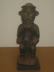 Fetiche Bakongo Antigüo. R. D del Congo. 0, 53 x 0, 19. 923. Arte africano