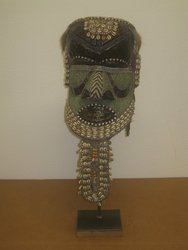 Mascara real Kuba. 0, 36 x0, 25. 1068. Arte africano