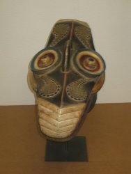 Casco Yoruba. Nigeria. 071 x 035 - 145. Arte africano