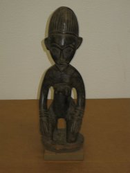 Figura femenina Bakongo. Gabón, Old. 0, 45 x 0, 14. 1118. Arte africano