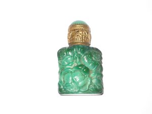 Perfumero. Asia primeros del S. XX.4,7 cms x 3 cms - 1928 . Coleccionables