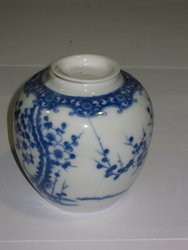 Pote porcelana azul. China S XIX. 10 cms. 501. Coleccionables