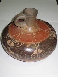 Guaco post Colón .Inca, Peru, policromado. 16 x 17 cms. 1351. Coleccionables