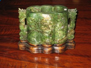 Jarrón de Jade. China mediados del S. XX. 18, 5 cms - 1717. Coleccionables