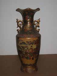 Jarrón Satsuma decorado. Japón 1930. 61 cms. 1055. Regalo y decoración
