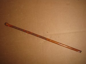 Bastón con relieves de Bambú. Japón S. XIX. 90 cms. 1422. Regalo y decoración