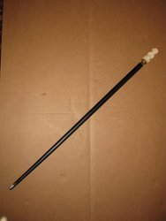 Bastón de hueso con mono Europa mediados del XX. 92 cms. 1867. Regalo y decoración
