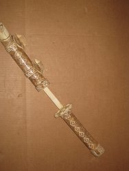 Katana de marfili . Japón o China 1ºs S. XX. 118 cms. 888. Regalo y decoración