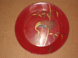 Plato laca con pajaro. Japón fin Meiji. 20 cms. 586. Regalo y decoración