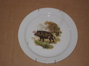 Plato con motivos de caza. 24,3 cms. 602. Regalo y decoración