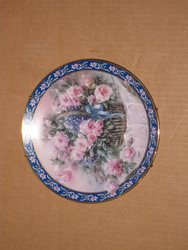Plato con flores. europa S. XX. 21 cms. 662. Regalo y decoración