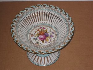 Centro de mesa de porcelana. Sevres. Francia. 0, 30 x 0, 22. 134.Regalo y decoración