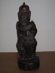 Figura demoniaca. Indonesia fin S. XIX. 0,63 x 0, 19. 1006. Regalo y decoración