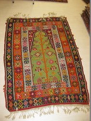 Kilim de oración. Turquia prin S XX. 188 x 1, 07. 19510. Alfombras y Kilims.VENDIDO