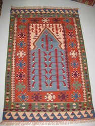 Kilin turco .Buenos colores. 1,70 x 1,17 . Alfombras y Kilims. VENDIDA