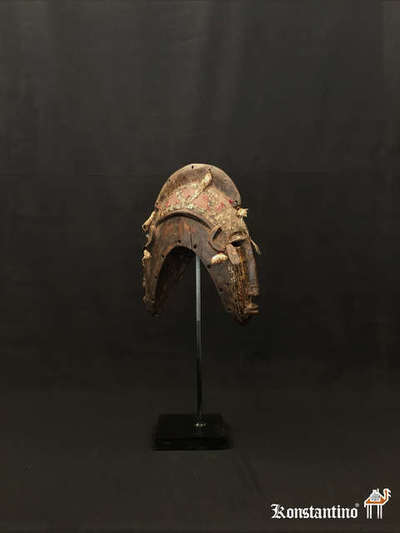 945-Afr Mascara casco doble cabeza Bobo