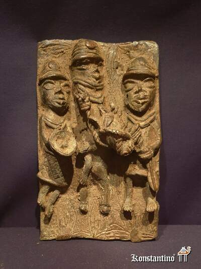 2231-C-Afri  Bronce africano con escenas 18x13 cms
