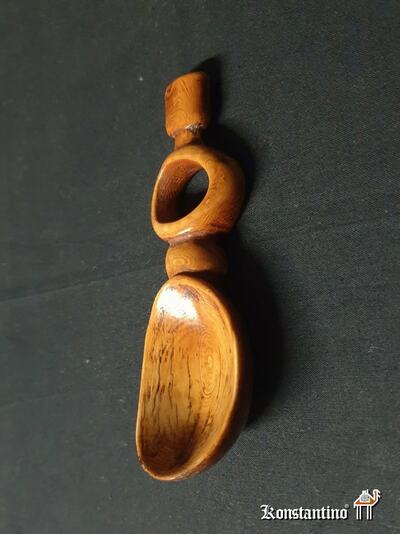 650-Afri  Cuchara africana de hueso 13x4 cms