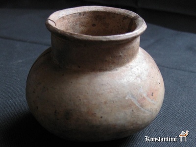 674-H Vasija en Terracota antigua 8x7 cms 674-H Vasija en Terracota antigua 8x7 cms