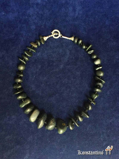 30960-H. Collar piedras Volcánicas. 