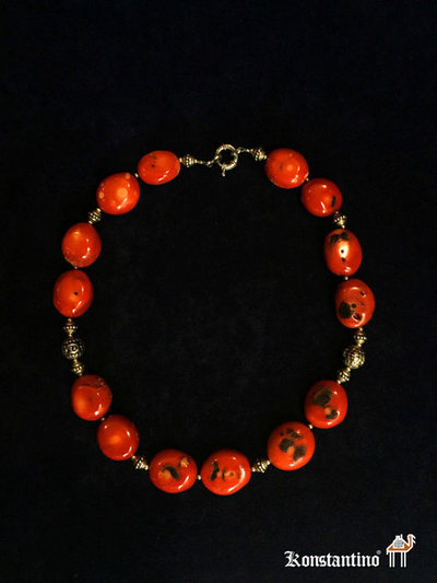 30983-H. Ma. Collar de Corales. (VENDIDO)