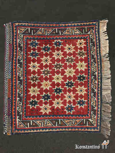 8463-Alf Fragmento de alforja camellera antigua de los Shekarlou del Sur de Irán,58 x 48 cms
