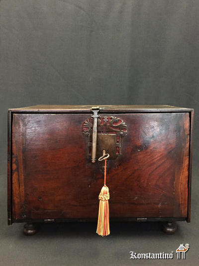 2177-C Bargueño castellano antiguo, 48x28x34 cms