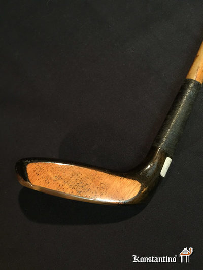 61-C     91 cms                  Palo de golf, pat de madera y hueso. Europa 1ºs s.XX
