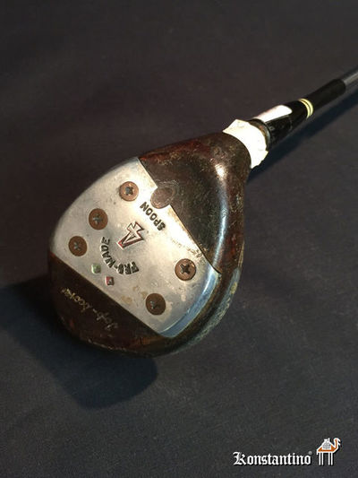 60-C        106 cms             Palo Golf, madera, S XX, Europa