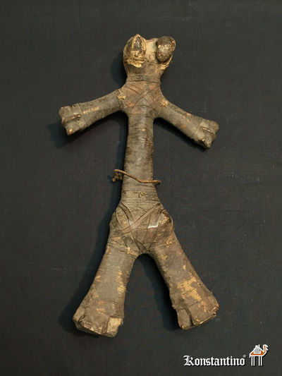 1215-Afri   034x019    Figura hueso de la etnia Mitchica en el actual Camerún.