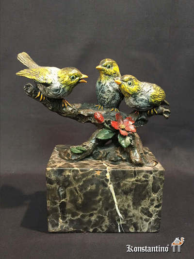 128-C   20 cms · Pajaros esmaltados en bronce policromado, judios vieneses.