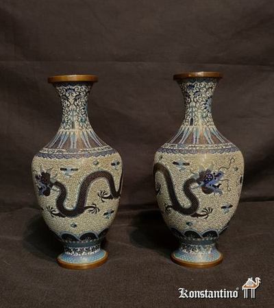1236-37-C  23,5   Jarrónes  Cloisoné con dragón, principios del S.XX (China)