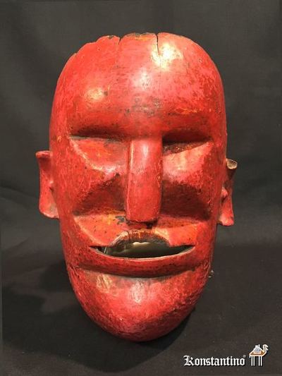 1499-Afri    26 cms  Máscara antigua policromada en madera s. XIX de la etnia Chewa en el actual Malawi