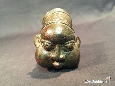 1468-Afri   24x6  Pipa  antigua del Rey en bronce a la cera perdida de la etnia Bamoun en el actual Camerún.Pieza de colección
