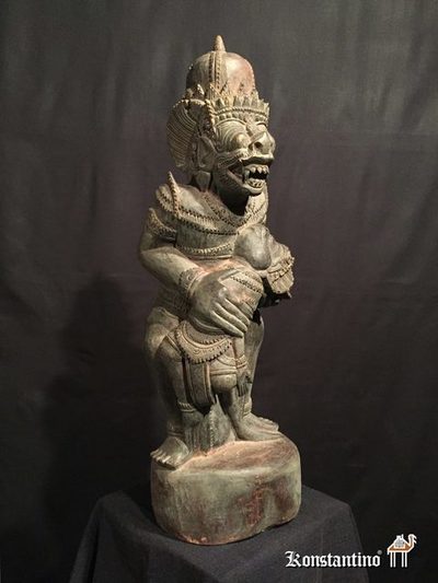 1006-Afri  Figura demoniaca de Indonesia  60x17 cms