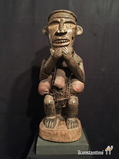 923-Afri  Figura Bakongo antigua  53x19 cms