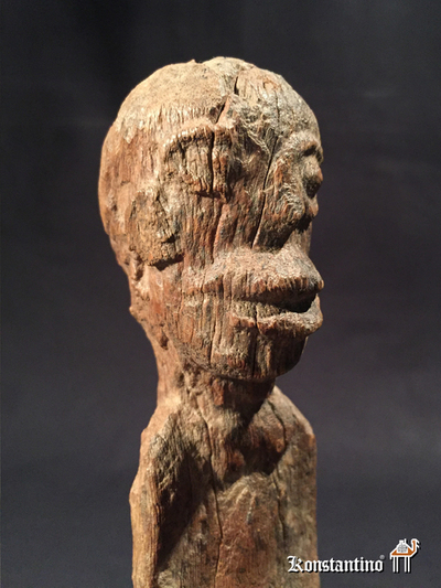 689-Afri  Figura antigua africana 20x4 cms